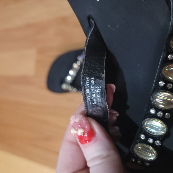 Yellow Box Black Sandals with Gold Accents - Picture 4 of 7